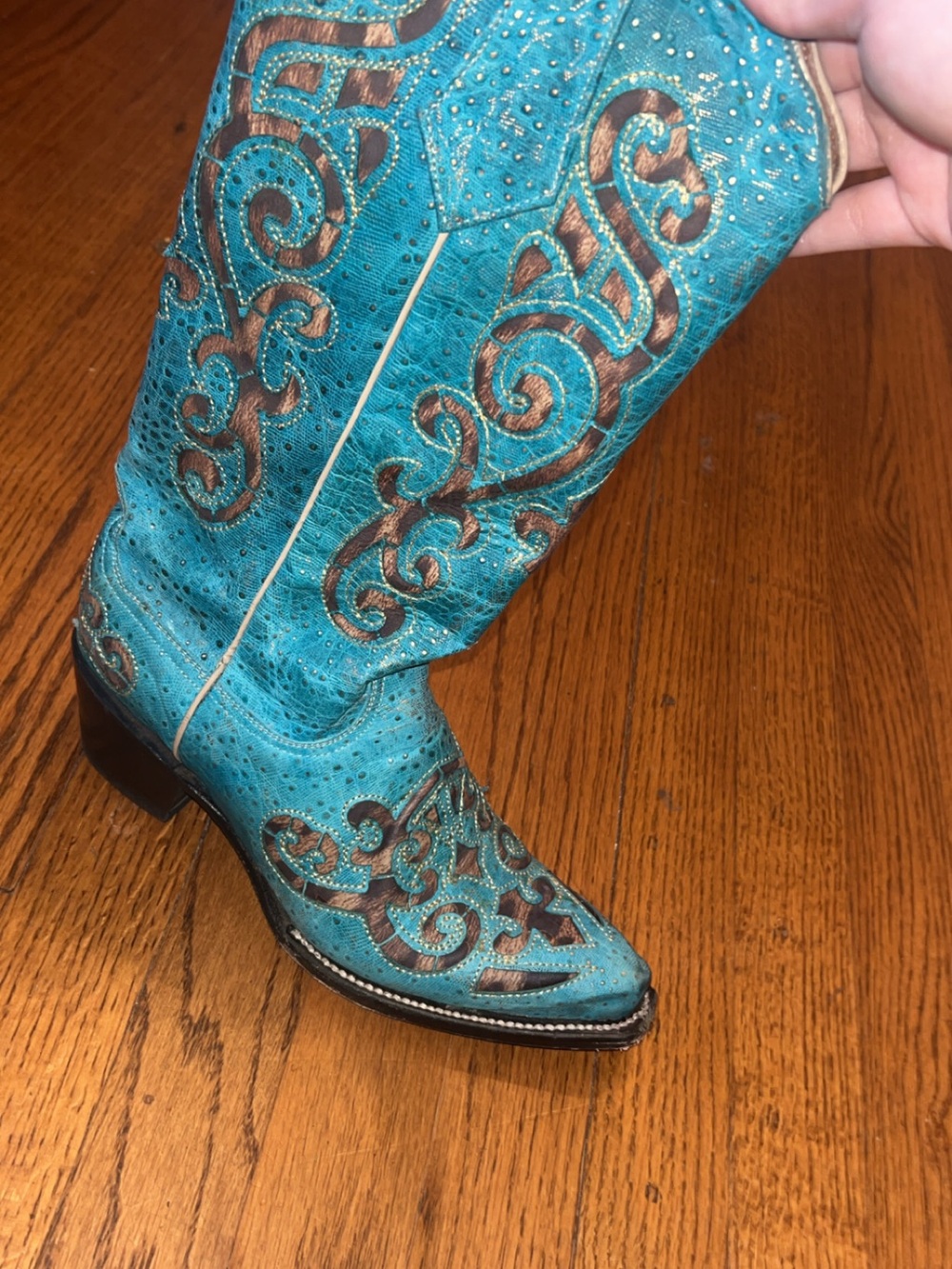 Women's Turquoise Western Embroidered Cowgirl Boots - Picture 3 of 4
